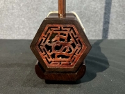 龍韻牌家具舊料老紅木二胡--編號：癸卯12C13